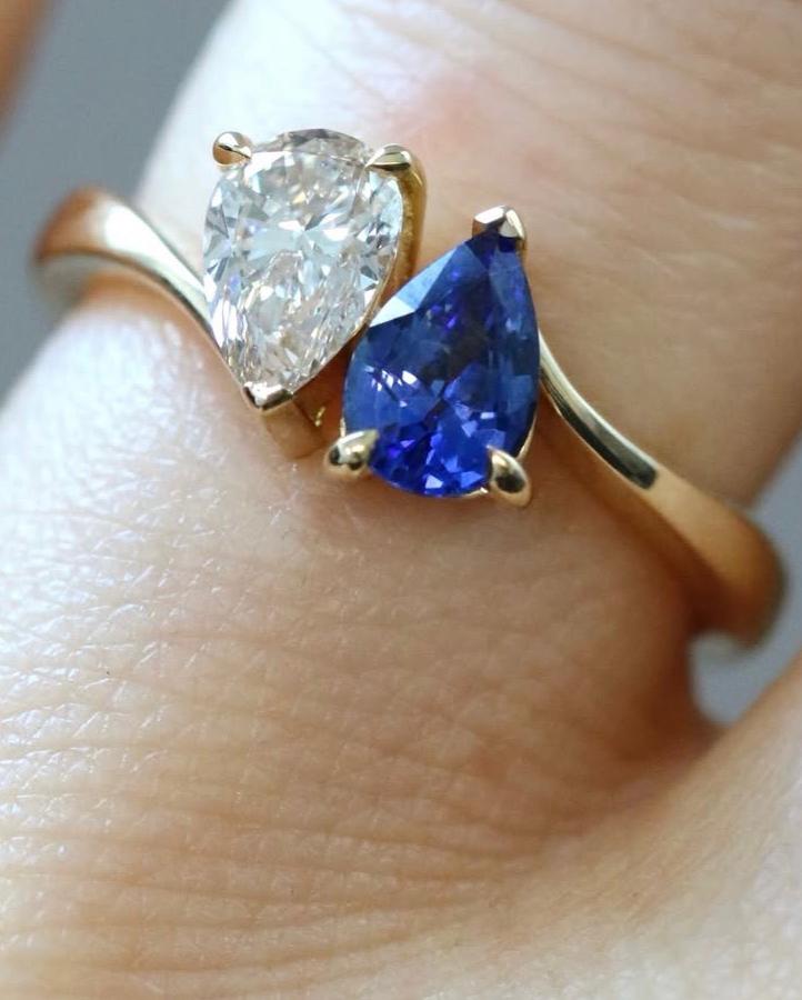 Neve-double diamond white pear & blue pear size 8