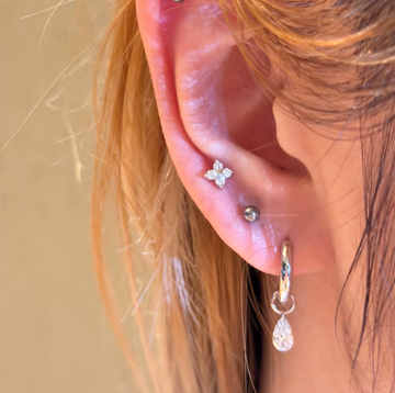Teardrop Plain Hoop Earrings.