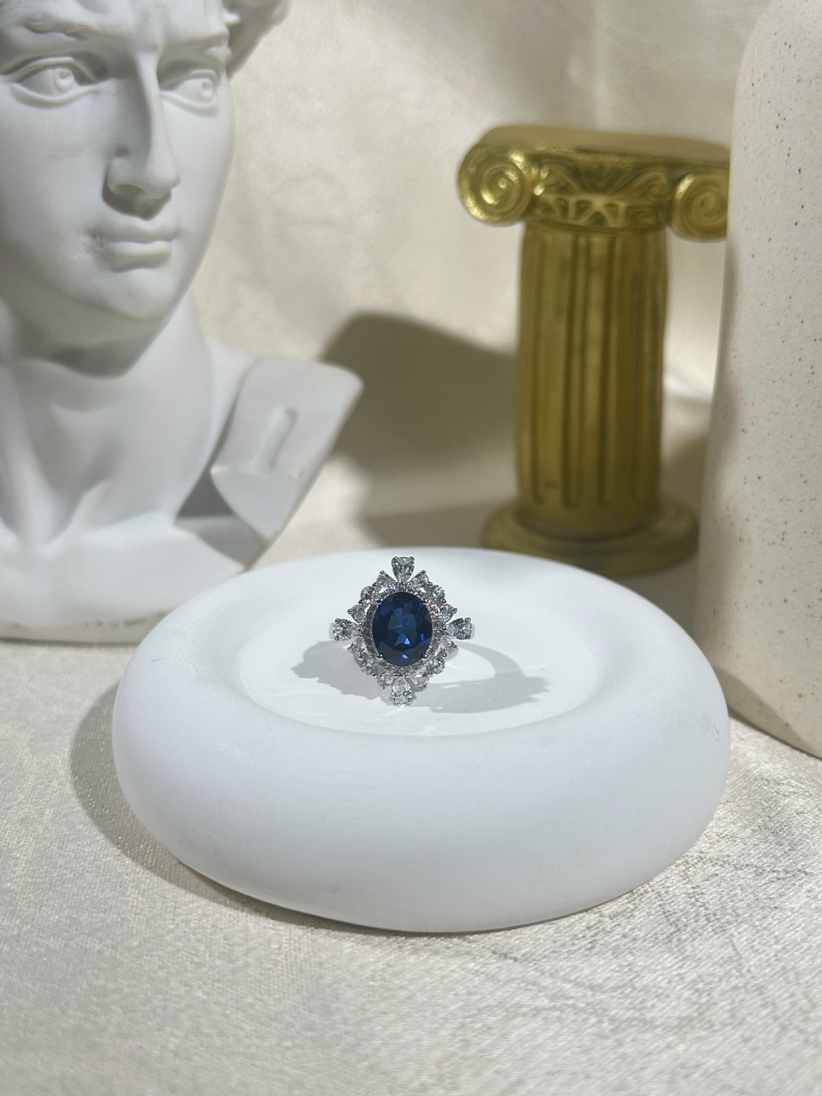 Oval Cut Lab Grown Sapphire Ring, Center Stone 3.5ct in S925 Silver