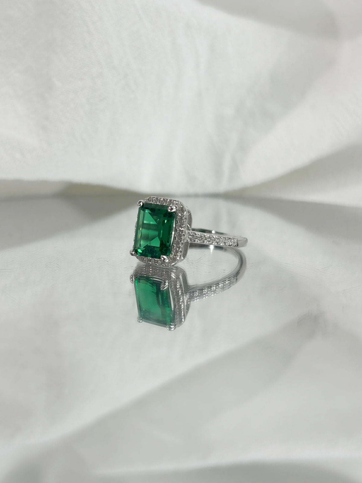 Emerald Cut Lab Grown Emerald Ring, Center Stone 3ct in S925 Silver