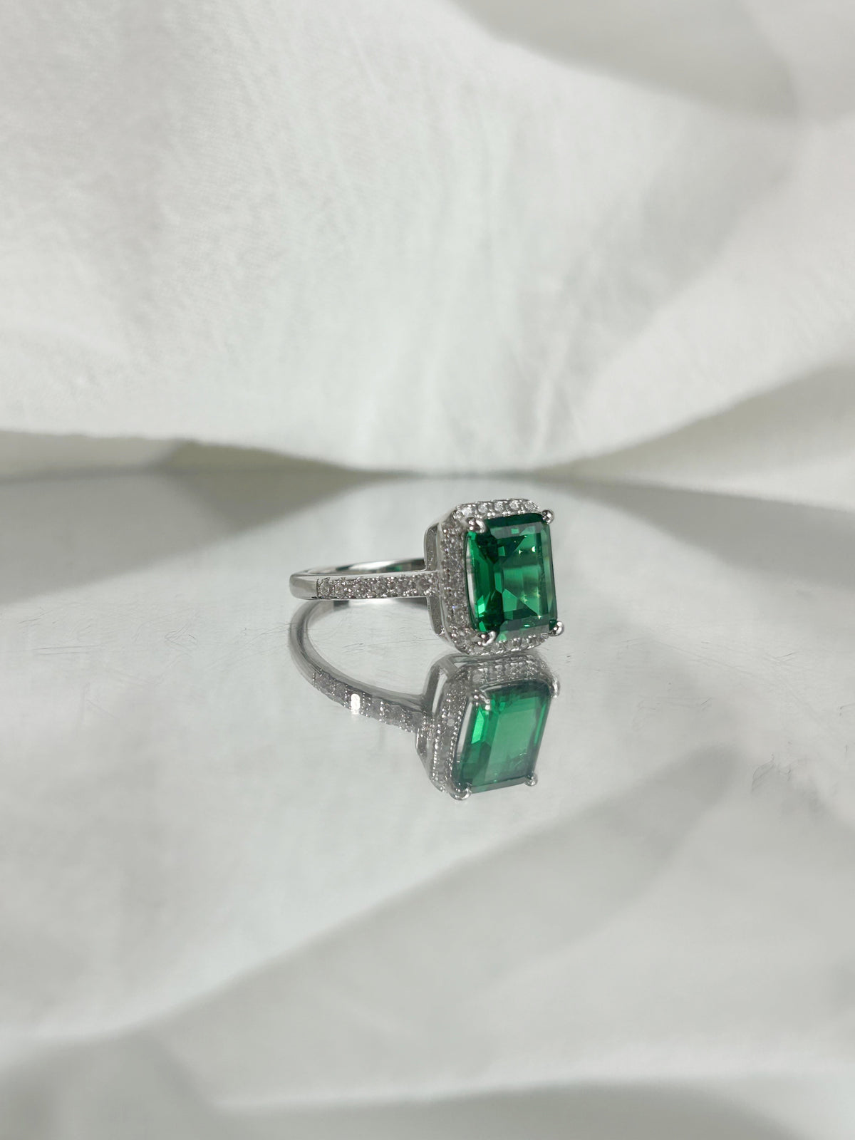 Emerald Cut Lab Grown Emerald Ring, Center Stone 3ct in S925 Silver