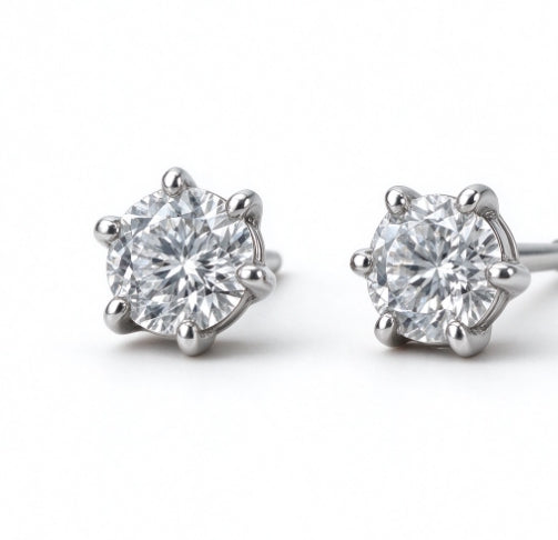 18k earring 0.3ct  in total