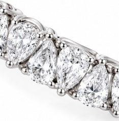 Pear-shaped diamond band