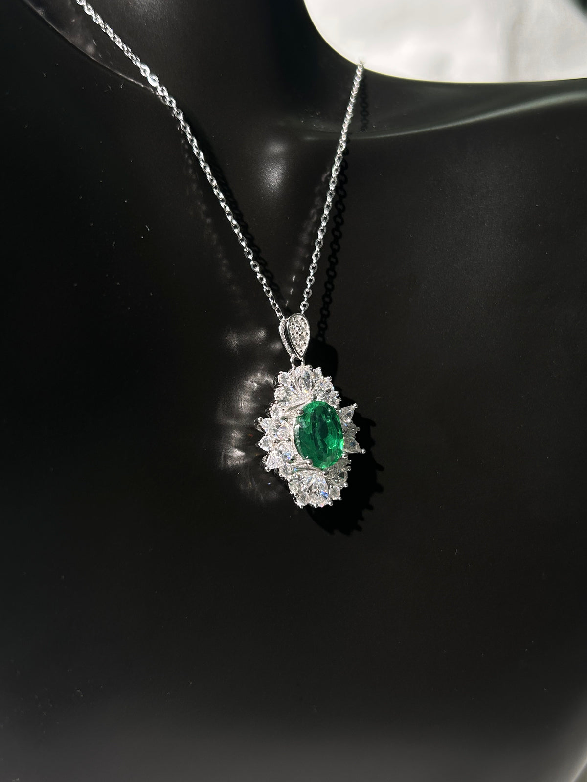 Oval Cut Lab Grown Emerald Pendant Necklace, 3.5ct Center Stone in S925 Silver