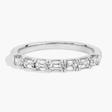 East-West 7-Stone Emerald Diamond Anniversary Ring in 14k White Gold (5/8 ct. tw.)