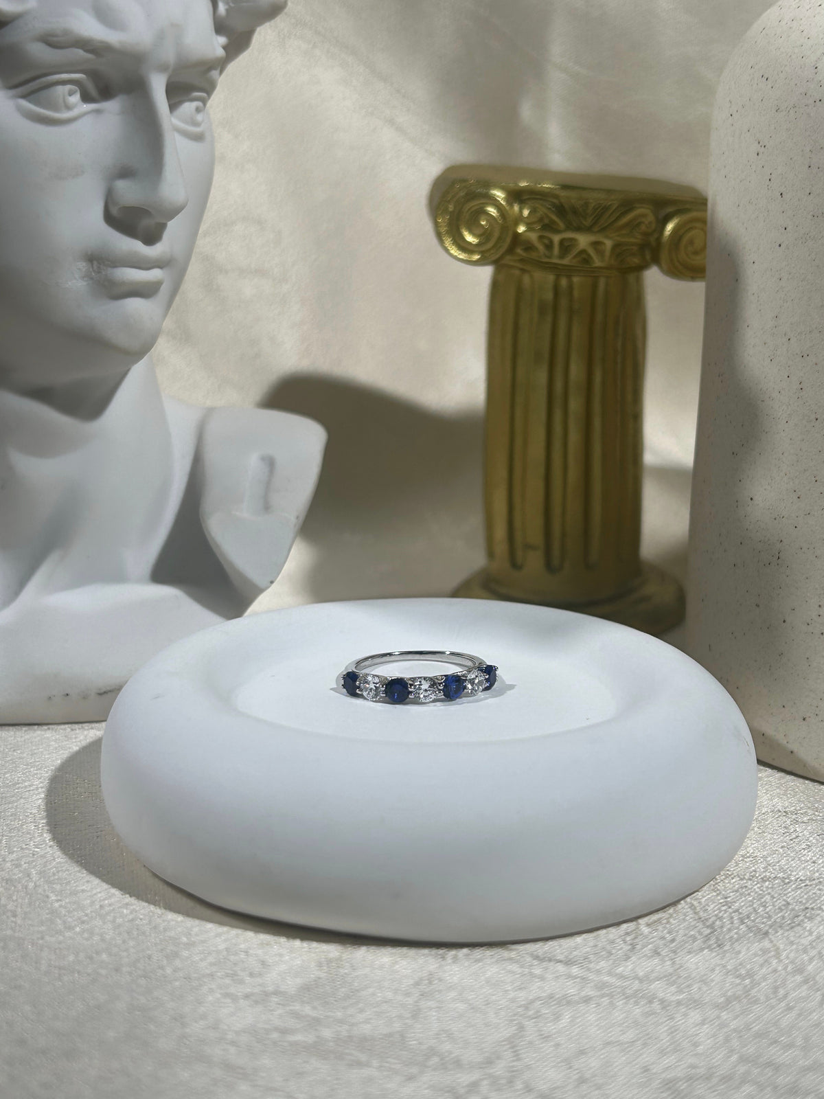 Round Lab Grown Sapphire & White Stone Band Ring, 0.8ct in S925 Silver