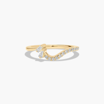 Feathered Contour Diamond Wedding Ring In 14K Yellow Gold (1.50mm)