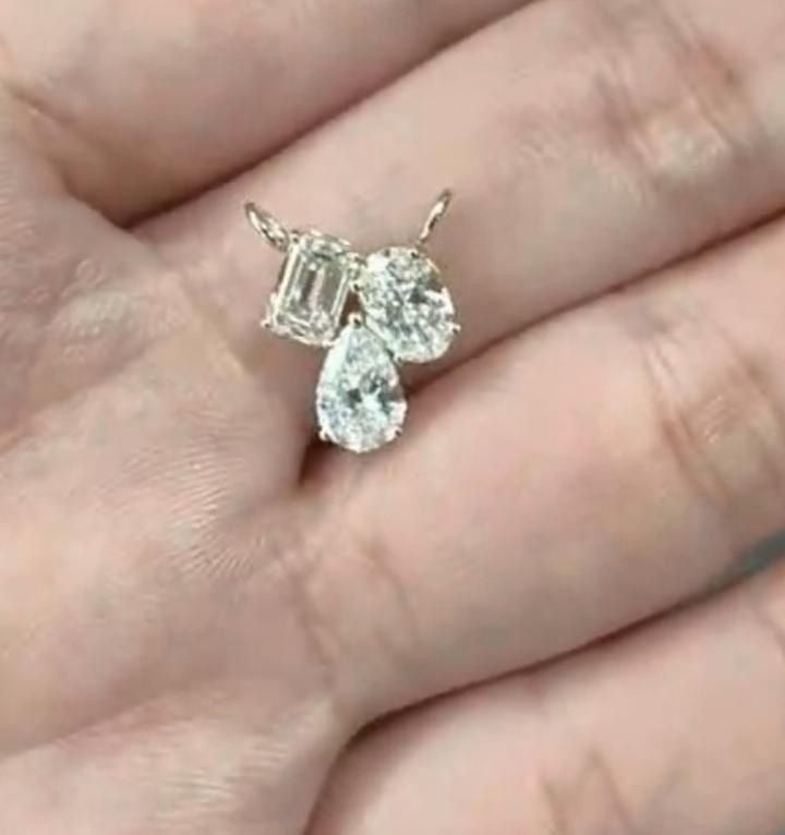 VIP Melissa 3 stones Ear ring, 0.6+0.6 silver