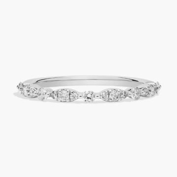 Scalloped Diamond Ring in 14K White Gold (1/4 ct. tw.)