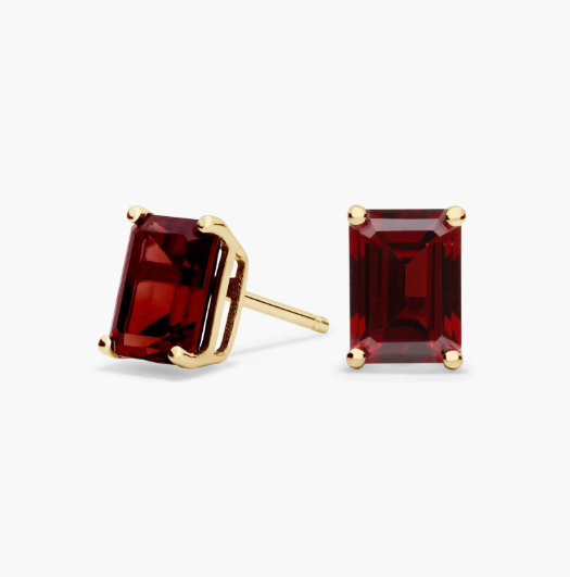 Emerald Cut Birthstone Garnet Stud Earrings in 14K Yellow Gold (7x5mm)