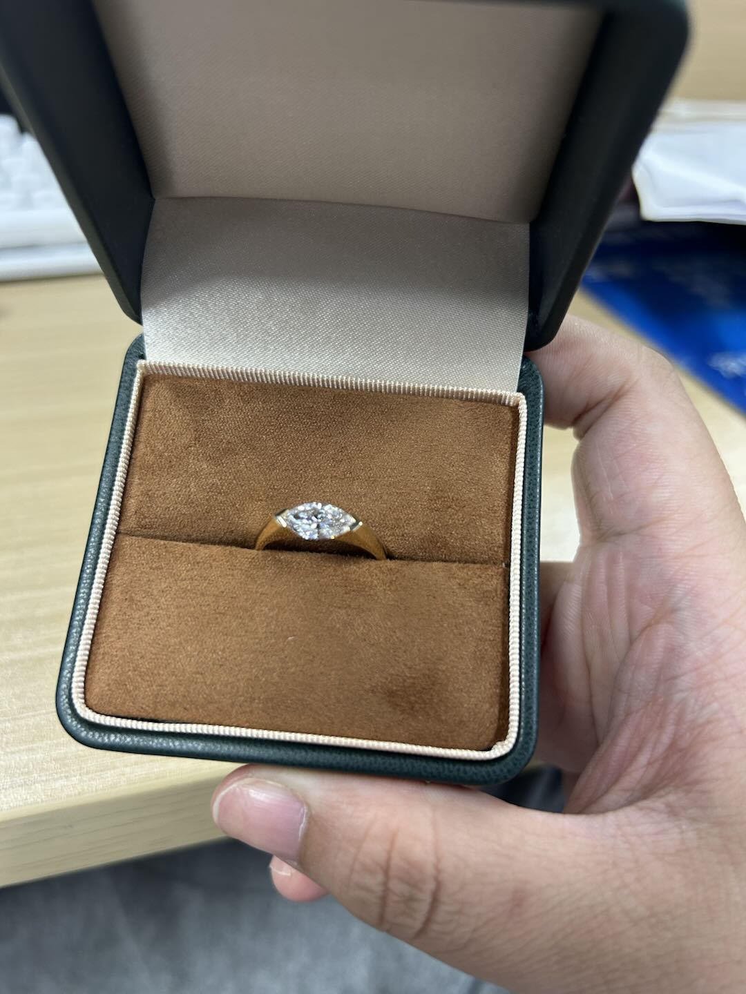 Deposit-Marquise 18K VS US Size 6
