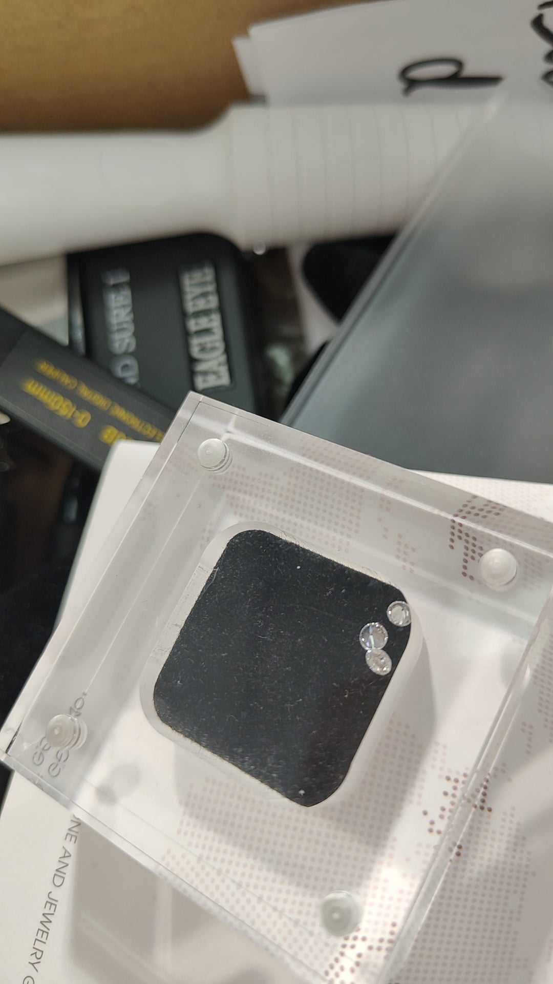 Mattg6987-15 0.1ct round