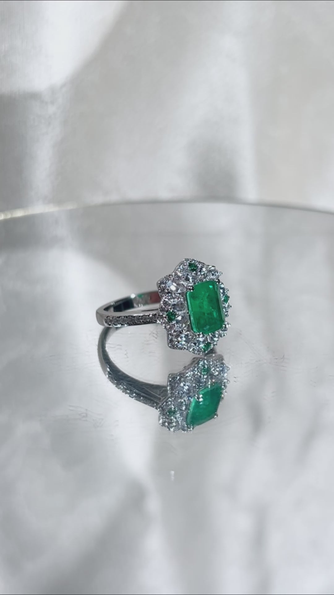 Emerald Cut Lab Grown Emerald Ring, Center Stone 2.0ct in S925 Silver