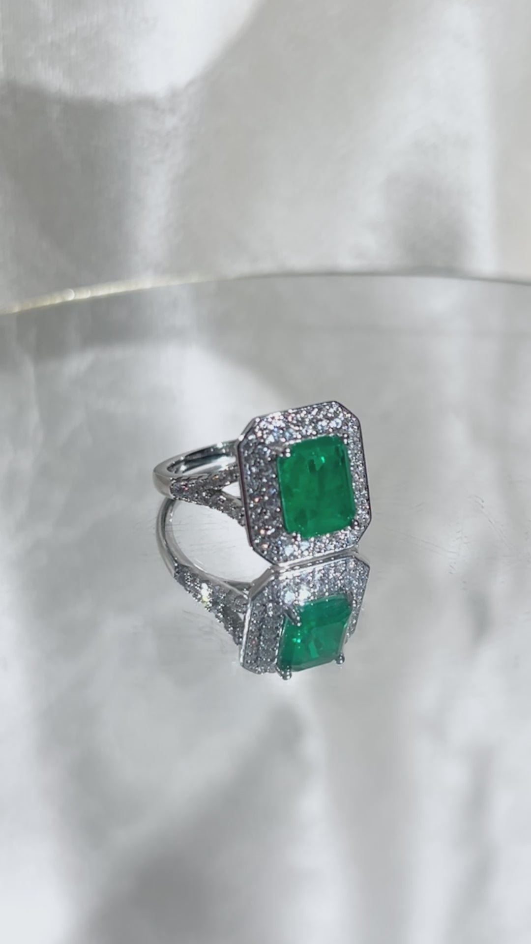 Emerald Cut Lab Grown Emerald Ring, Center Stone 3ct in S925 Silver