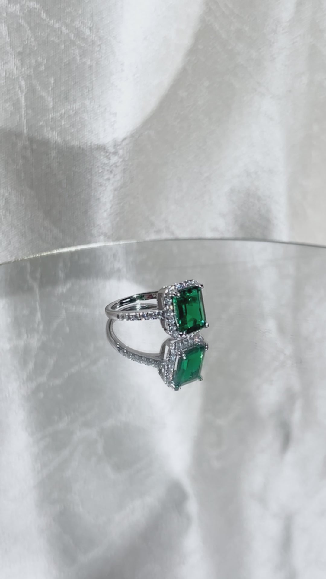 Emerald Cut Lab Grown Emerald Ring, Center Stone 3ct in S925 Silver