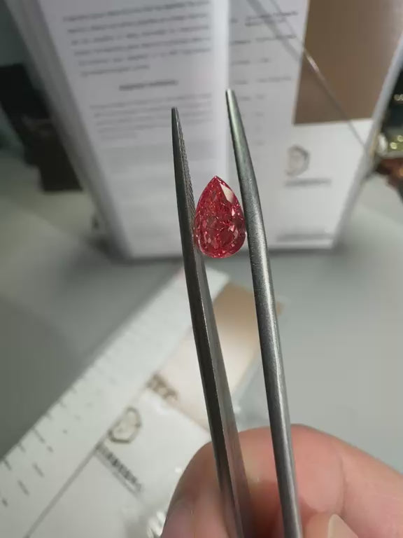 Saanvi -14K  yellow gold with with 1ct Deep pink diamond, size 2