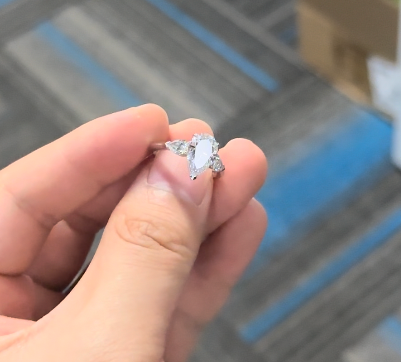 test - 2ct pear ring, silver  size
